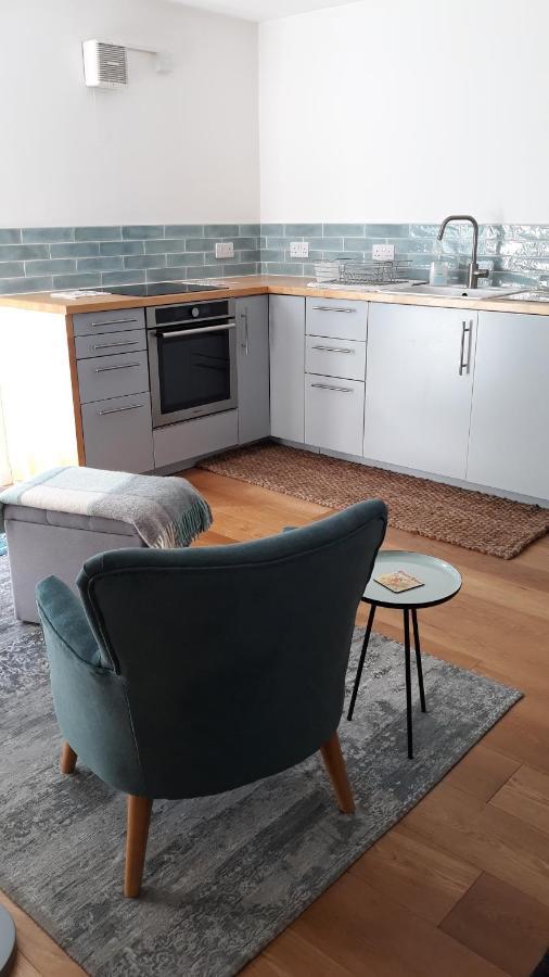 Self-Contained, Ground Floor Apartment With Parking And Patio Walmer Екстериор снимка