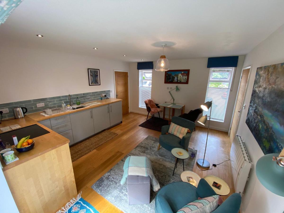 Self-Contained, Ground Floor Apartment With Parking And Patio Walmer Екстериор снимка